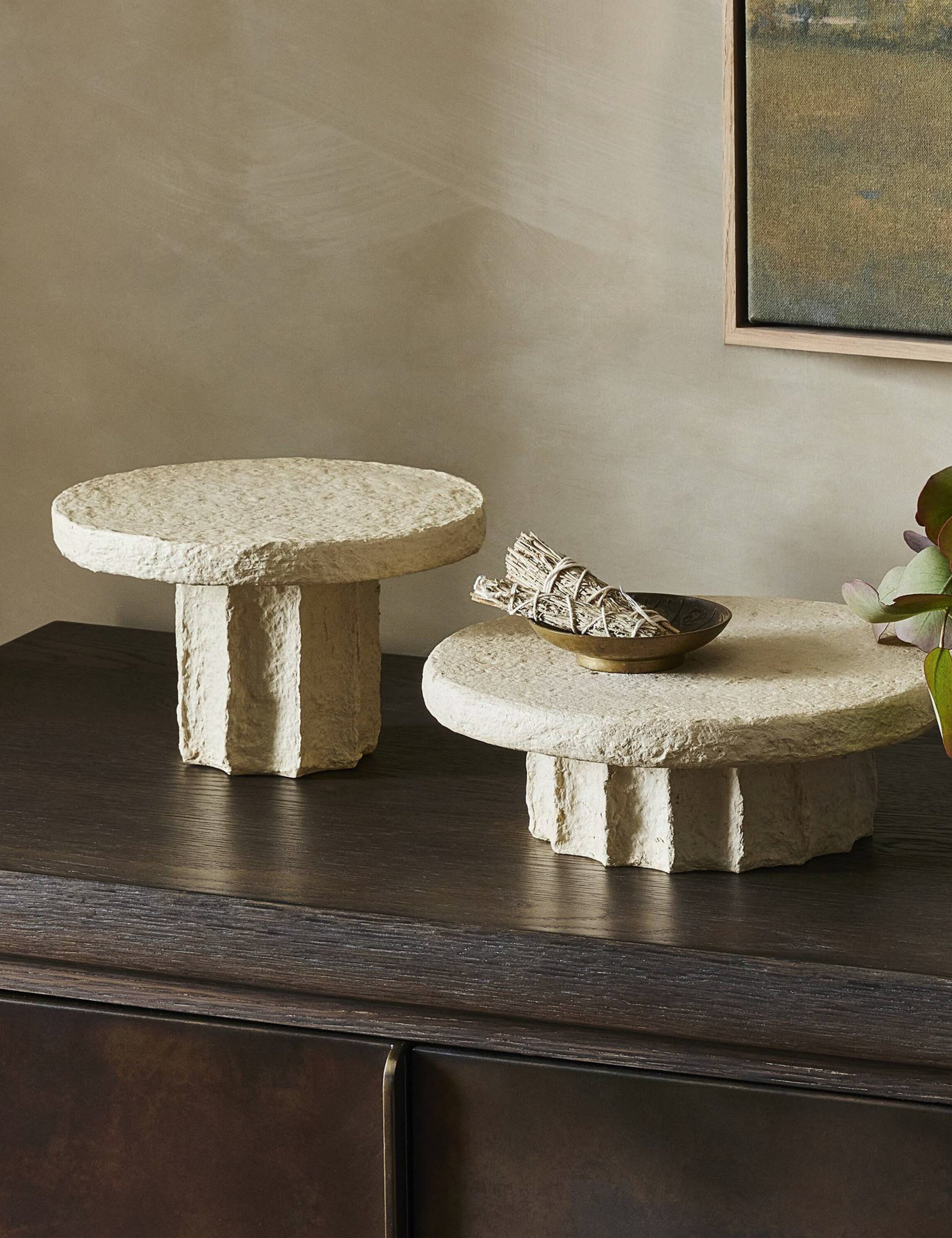 Classic Fluted Paper Mache Pedestal (Set of 2) - Natural